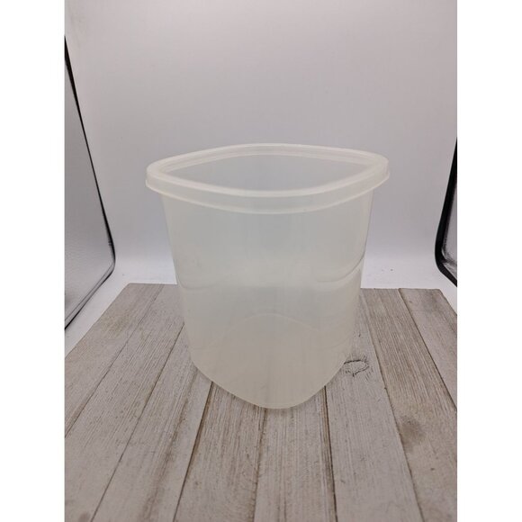 Rubbermaid 3 Qt Servin Saver #6 Sheer Square Canister Storage NO Lid (#B) - Picture 1 of 5